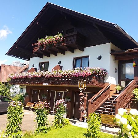 Haus Bergblick Fruehstueckspension Oberort Bagian luar foto