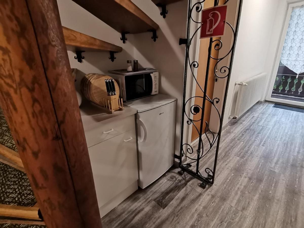 Haus Bergblick Fruehstueckspension Oberort Bagian luar foto