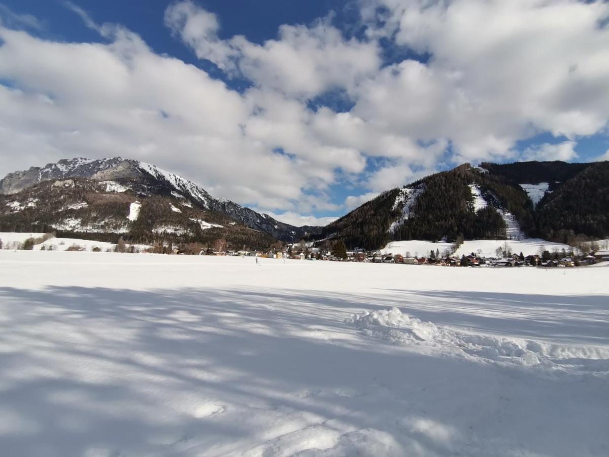 Haus Bergblick Fruehstueckspension Oberort Bagian luar foto