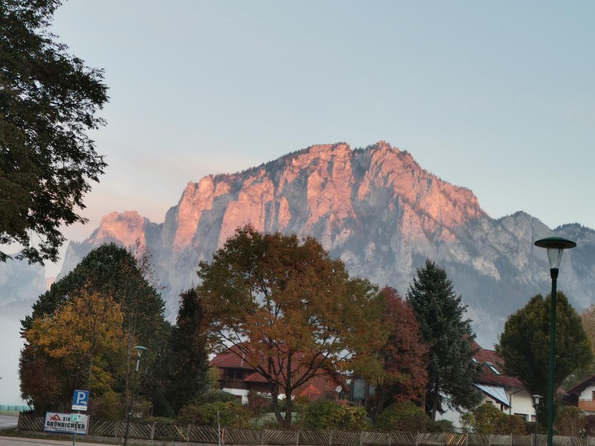 Haus Bergblick Fruehstueckspension Oberort Bagian luar foto